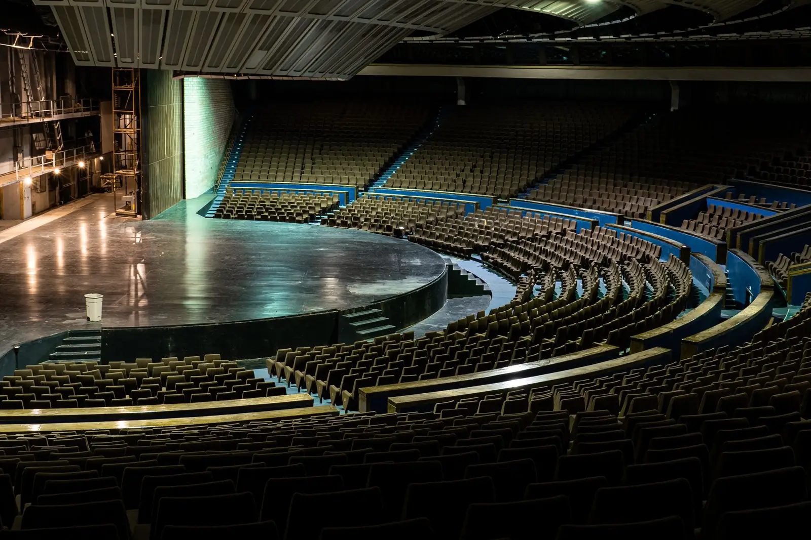 Entertainment venue at ElvarongrandStay